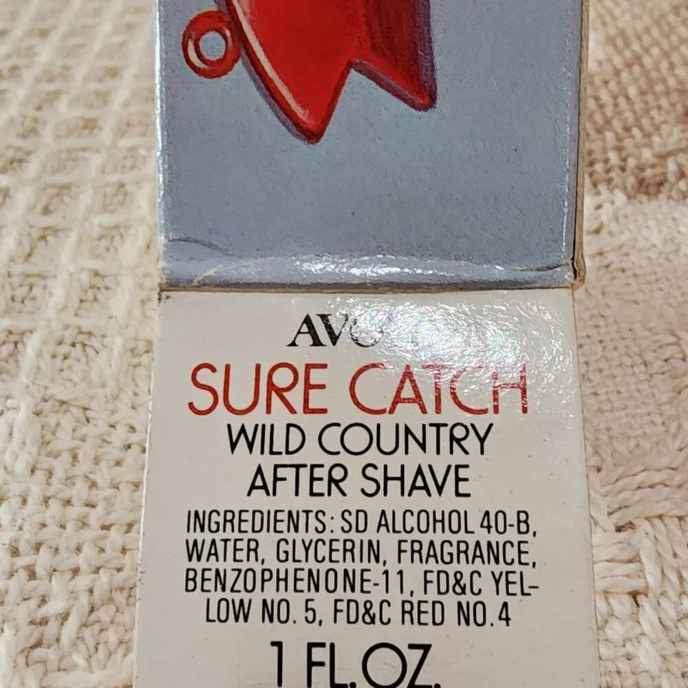 Vintage Avon SURE CATCH FISHING LURE Bottle Wild Country Original Box - NM